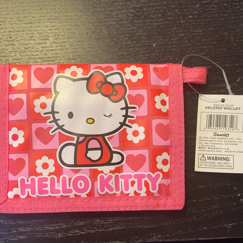 New Retro, Vintage Sanrio Hello Kitty Velcro Wallet